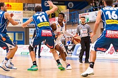 Basketball, ABL 2016/17, Grunddurchgang 7.Runde, Oberwart Gunners, Kapfenberg Bulls, Andell Cumberbatch (13), Milan Stegnjaic (11)