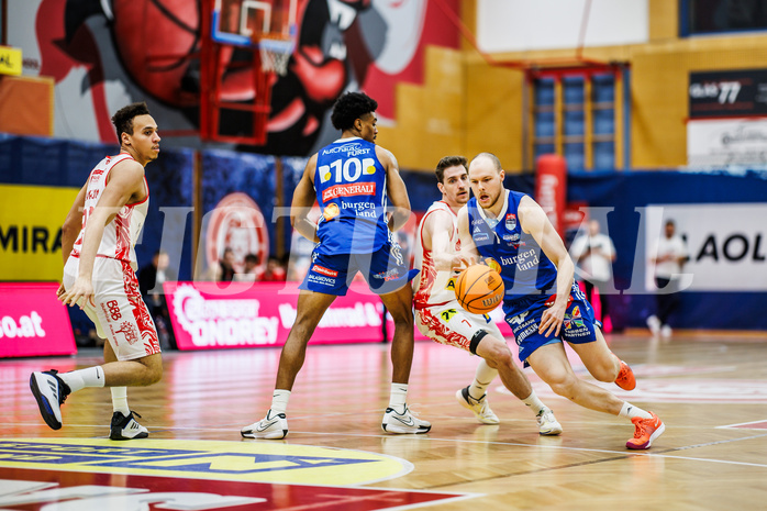 Basketball, Win2Day Superliga 2024/25, Playoffs, Halbfinale Spiel 2, Traiskirchen Lions, Oberwart Gunners, Sebastian Käferle (7)