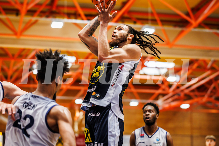 Basketball, win2day Basketball Superliga 2024/25, Playoffs Halbfinale 2. Spiel
, BBC Nord Dragonz, Gmunden Swans, Joseph Reece (20)