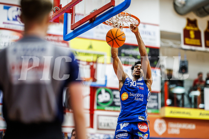 Basketball, Win2Day Superliga 2024/25, Playoffs, Halbfinale Spiel 2, Traiskirchen Lions, Oberwart Gunners, Robert Allen (10)