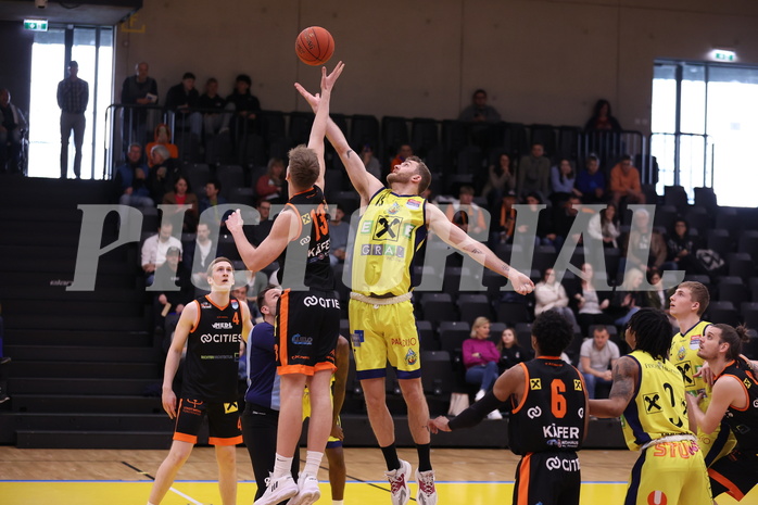 01.04.2023, Graz, Raiffeisen Sportpark Graz, Basketball Superliga 2022/23, 7. Qualifikationsrunde, UBSC Raiffeisen Graz vs. CITIES Panthers Fürstenfeld 