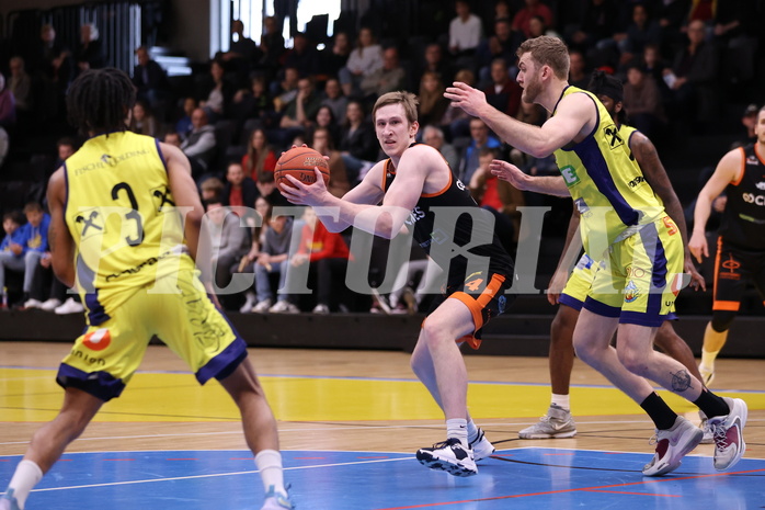 01.04.2023, Graz, Raiffeisen Sportpark Graz, Basketball Superliga 2022/23, 7. Qualifikationsrunde, UBSC Raiffeisen Graz vs. CITIES Panthers Fürstenfeld 