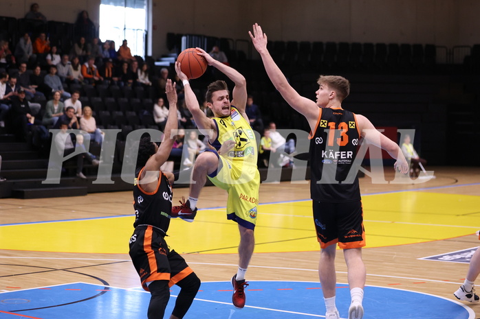 01.04.2023, Graz, Raiffeisen Sportpark Graz, Basketball Superliga 2022/23, 7. Qualifikationsrunde, UBSC Raiffeisen Graz vs. CITIES Panthers Fürstenfeld 
