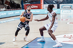 Basketball, Basketball Superliga 2023/24, Grunddurchgang 19.Runde, Oberwart Gunners, Gmunden Swans, Daniel Friedrich (6), Shaquille Rombley (5)