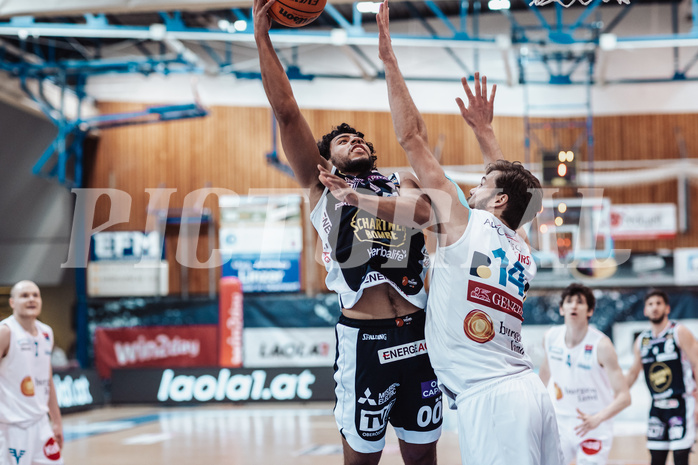 Basketball, Basketball Superliga 2023/24, Grunddurchgang 19.Runde, Oberwart Gunners, Gmunden Swans, Patrick Emilien (15), Daniel Koeppel (14)