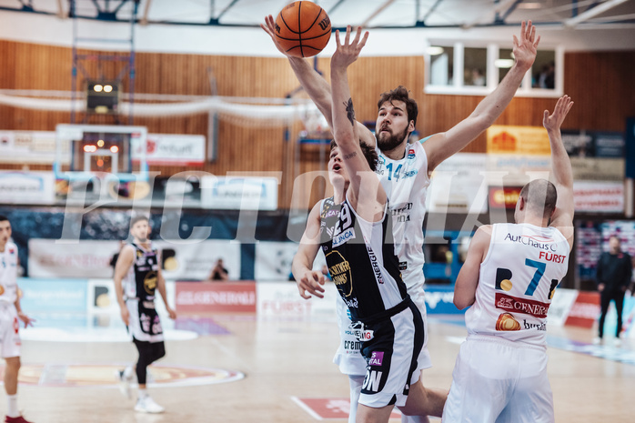 Basketball, Basketball Superliga 2023/24, Grunddurchgang 19.Runde, Oberwart Gunners, Gmunden Swans, Daniel Koeppel (14), Orri Gunnarsson (29), Sebastian Kaeferle (7)