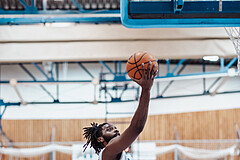 Basketball, Basketball Superliga 2023/24, Grunddurchgang 19.Runde, Oberwart Gunners, Gmunden Swans, Toni Blazan (10), Kris Monroe (13), Lukas Simoner (12)