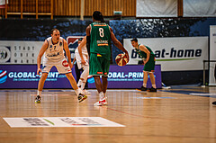 Basketball, bet-at-home Basketball Superliga 2020/21, Grunddurchgang 1. Runde, Oberwart Gunners, Kapfenberg Bulls, Eric McClellan (8); Sebastian Käferle (7)