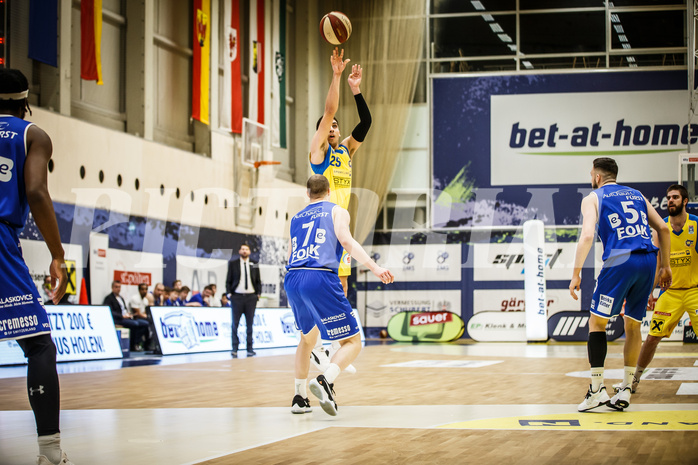 Basketball, bet-at-home Basketball Superliga 2019/20, Viertelfinale 2. Spiel, SKN St. Pölten Basketball, Oberwart Gunners, Kostas Oikonomopouluos (25)