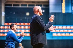 Basketball, Win2Day Superliga 2022/23, Grunddurchgang 5.Runde, BC GGMT Vienna, Raiffeisen Flyers Wels, Aramis Naglic (Head Coach)