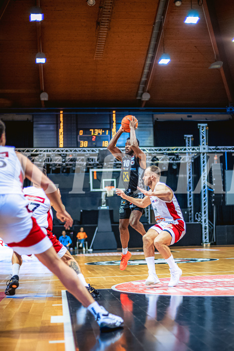Basketball, Win2Day Superliga 2022/23, Grunddurchgang 5.Runde, BC GGMT Vienna, Raiffeisen Flyers Wels, Austen Awosika (10)
