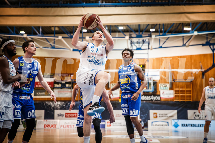 Basketball, bet-at-home Basketball Superliga 2020/21, Halbfinale Spiel 2, Oberwart Gunners, Gmunden Swans, Sebastian Käferle (7)