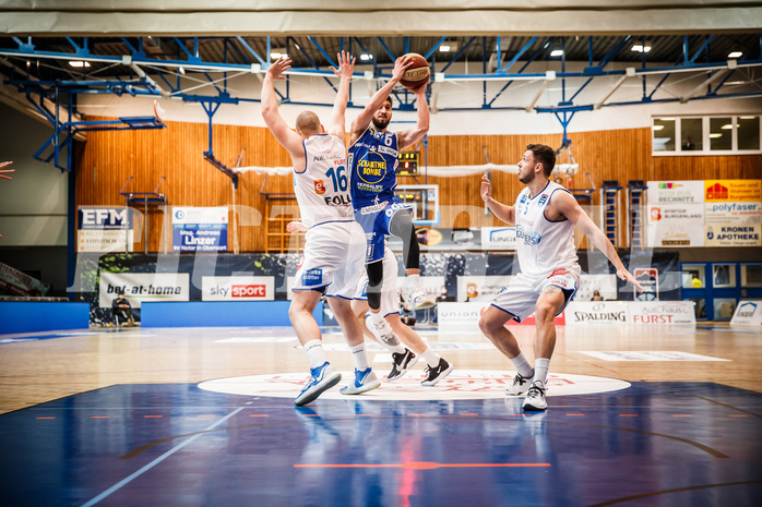 Basketball, bet-at-home Basketball Superliga 2020/21, Halbfinale Spiel 2, Oberwart Gunners, Gmunden Swans, Daniel Friedrich (6)