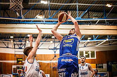 Basketball, bet-at-home Basketball Superliga 2020/21, Halbfinale Spiel 2, Oberwart Gunners, Gmunden Swans, Toni Blazan (10)