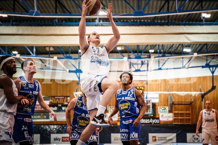 Basketball, bet-at-home Basketball Superliga 2020/21, Halbfinale Spiel 2, Oberwart Gunners, Gmunden Swans, Sebastian Käferle (7)