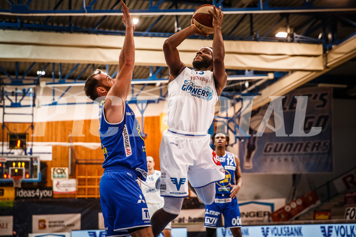 Basketball, bet-at-home Basketball Superliga 2020/21, Halbfinale Spiel 2, Oberwart Gunners, Gmunden Swans, Quincy Diggs (13)