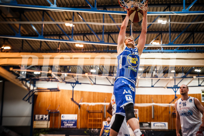Basketball, bet-at-home Basketball Superliga 2020/21, Halbfinale Spiel 2, Oberwart Gunners, Gmunden Swans, Daniel Dolenc (15)