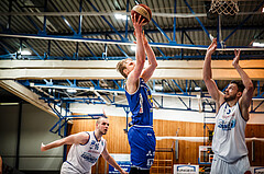 Basketball, bet-at-home Basketball Superliga 2020/21, Halbfinale Spiel 2, Oberwart Gunners, Gmunden Swans, Daniel Dolenc (15)