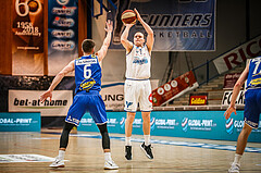 Basketball, bet-at-home Basketball Superliga 2020/21, Halbfinale Spiel 2, Oberwart Gunners, Gmunden Swans, Sebastian Käferle (7)