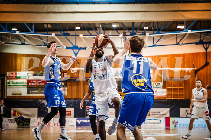 Basketball, bet-at-home Basketball Superliga 2020/21, Halbfinale Spiel 2, Oberwart Gunners, Gmunden Swans, Quincy Diggs (13)