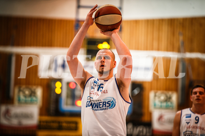 Basketball, bet-at-home Basketball Superliga 2020/21, Halbfinale Spiel 2, Oberwart Gunners, Gmunden Swans, Renato Poljak (16)