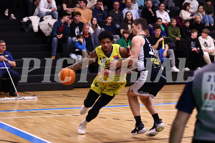 08.03.2024, Graz, Raiffeisen Sportpark Graz, Basketball Superliga 2023/24, 2.Platzierungsrunde, UBSC Raiffeisen Graz - OCS Swans Gmunden