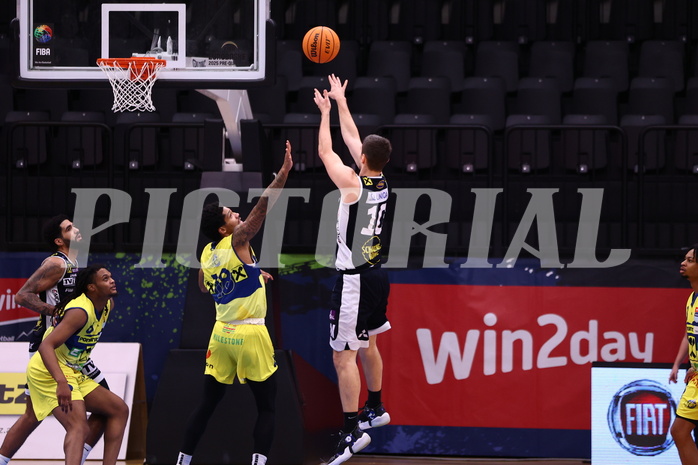 08.03.2024, Graz, Raiffeisen Sportpark Graz, Basketball Superliga 2023/24, 2.Platzierungsrunde, UBSC Raiffeisen Graz - OCS Swans Gmunden