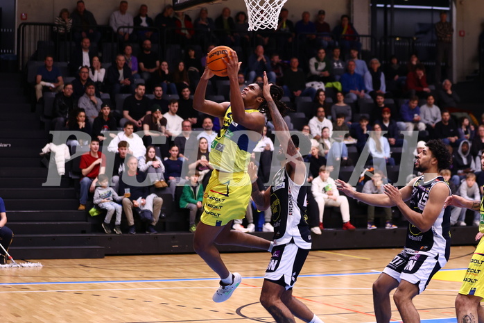 08.03.2024, Graz, Raiffeisen Sportpark Graz, Basketball Superliga 2023/24, 2.Platzierungsrunde, UBSC Raiffeisen Graz - OCS Swans Gmunden