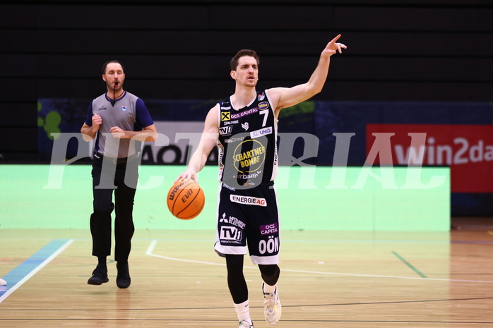 08.03.2024, Graz, Raiffeisen Sportpark Graz, Basketball Superliga 2023/24, 2.Platzierungsrunde, UBSC Raiffeisen Graz - OCS Swans Gmunden