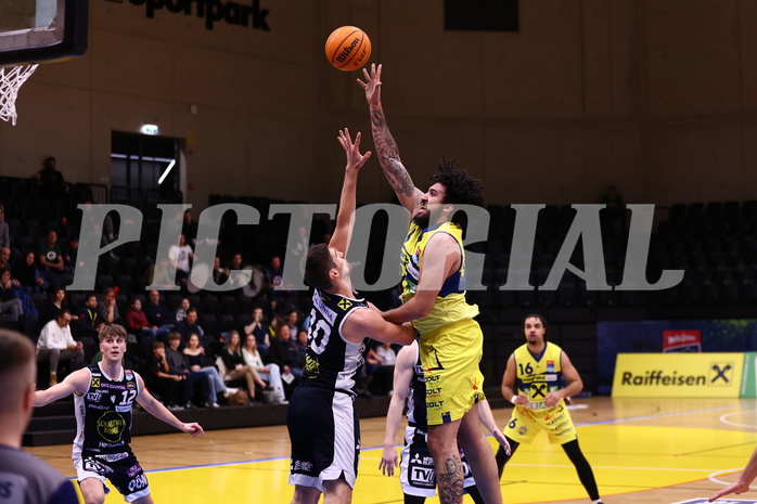 08.03.2024, Graz, Raiffeisen Sportpark Graz, Basketball Superliga 2023/24, 2.Platzierungsrunde, UBSC Raiffeisen Graz - OCS Swans Gmunden
