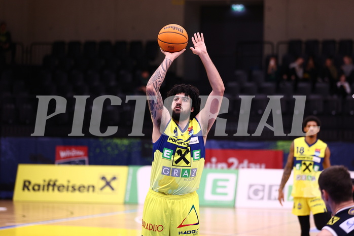 08.03.2024, Graz, Raiffeisen Sportpark Graz, Basketball Superliga 2023/24, 2.Platzierungsrunde, UBSC Raiffeisen Graz - OCS Swans Gmunden