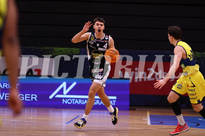 08.03.2024, Graz, Raiffeisen Sportpark Graz, Basketball Superliga 2023/24, 2.Platzierungsrunde, UBSC Raiffeisen Graz - OCS Swans Gmunden