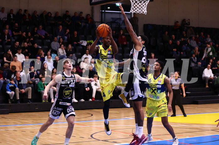 08.03.2024, Graz, Raiffeisen Sportpark Graz, Basketball Superliga 2023/24, 2.Platzierungsrunde, UBSC Raiffeisen Graz - OCS Swans Gmunden