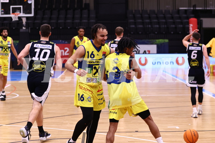 08.03.2024, Graz, Raiffeisen Sportpark Graz, Basketball Superliga 2023/24, 2.Platzierungsrunde, UBSC Raiffeisen Graz - OCS Swans Gmunden