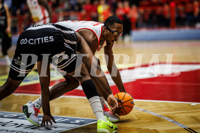 Basketball, Win2Day Superliga 2024/25, Grunddurchgang 15.Runde, Traiskirchen Lions, Fuerstenfeld Panthers, Nelson Haskin (21)