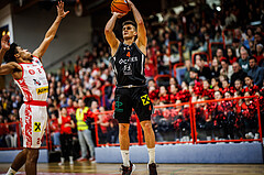 Basketball, Win2Day Superliga 2024/25, Grunddurchgang 15.Runde, Traiskirchen Lions, Fuerstenfeld Panthers, Armin Hrstic (4)