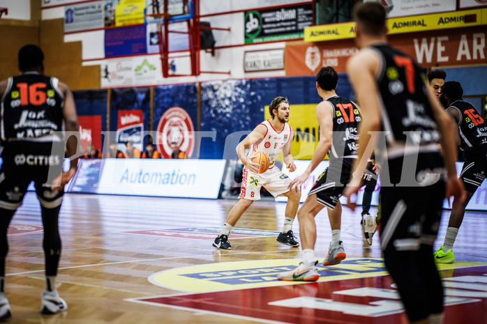 Basketball, Win2Day Superliga 2024/25, Grunddurchgang 15.Runde, Traiskirchen Lions, Fuerstenfeld Panthers, Moritz Lanegger-Rest (8)
