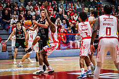Basketball, Win2Day Superliga 2024/25, Grunddurchgang 15.Runde, Traiskirchen Lions, Fuerstenfeld Panthers, Armin Hrstic (4), Nelson Haskin (21)