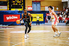Basketball, Win2Day Superliga 2024/25, Grunddurchgang 15.Runde, Traiskirchen Lions, Fuerstenfeld Panthers, Juan Esteves-Garcia Coffi (16)