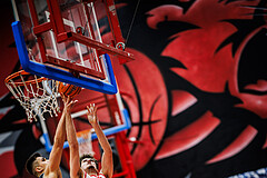 Basketball, Win2Day Superliga 2024/25, Grunddurchgang 15.Runde, Traiskirchen Lions, Fuerstenfeld Panthers, Armin Hrstic (4), Aleksej Kostic (6)Aleksej Kostic (6)