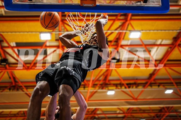 Basketball, win2day Basketball Superliga 2024/25, Grunddurchgang Runde 15, BBC Nord Dragonz, Kapfenberg Bulls, Maxime Carene (31)