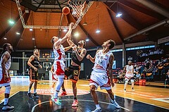 Basketball, Win2Day Superliga 2022/23, Grunddurchgang 3.Runde, BC GGMT Vienna, CITIES Panthers Fürstenfeld, Stefan Savic (13), Jaylen Butz (12)