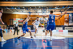 Basketball, bet-at-home Basketball Superliga 2020/21, Grunddurchgang, 11. Runde, Oberwart Gunners, Vienna D.C. Timberwolves, Ignas Fiodorovas (5)