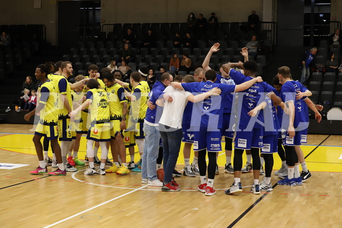 Basketball Superliga 2021/22, 3.Plazierungsrunde, UBSC Raiffeisen Graz vs. Unger Steel Gunners Oberwart 