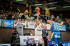 Basketball, bet-at-home Basketball Superliga 2021/22, Platzierungsrunde Spiel 4, Oberwart Gunners, SKN St. Pölten, Jonathan Knessl (12)