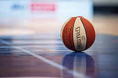 Basketball, bet-at-home Basketball Superliga 2020/21, Grunddurchgang 14. Runde, Oberwart Gunners, Gmunden Swans, Spielball