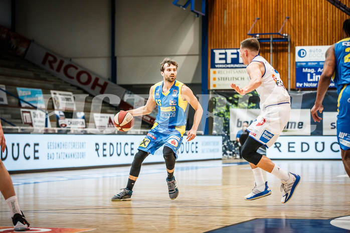 Basketball, bet-at-home Basketball Superliga 2020/21, Viertelfinale Spiel 1, Oberwart Gunners, SKN St. Pölten, Lukas Böck (13)