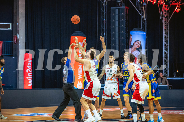 Basketball, Win2Day Superliga 2022/23, Viertelfinale Spiel 1, BC Vienna, UBSC Graz, Jozo Rados (3), Tanner Giddings (15)