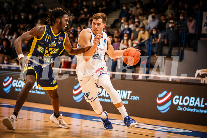 Basketball, bet-at-home Basketball Superliga 2021/22, Platzierungsrunde Spiel 8, Oberwart Gunners, UBSC Graz, Edi Patekar (9)