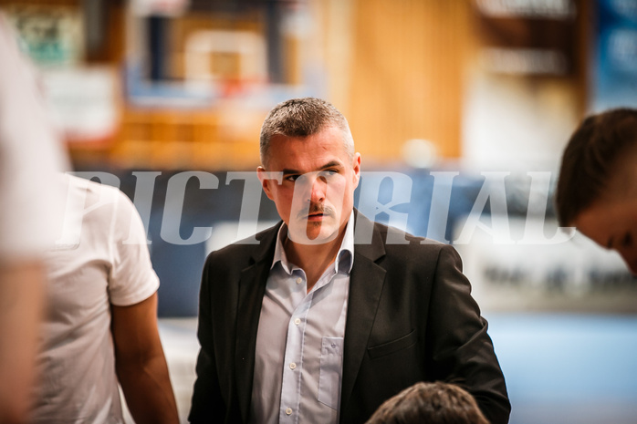 Basketball, bet-at-home Basketball Superliga 2020/21, Halbfinale Spiel 2, Oberwart Gunners, Gmunden Swans, Balázs Takó (Ass. Coach)